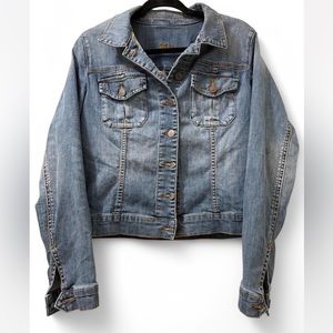 Kut from the Kloth Amelia Denim Jacket, 
size M, Retail$ 109